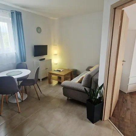Vilka * Čachtice